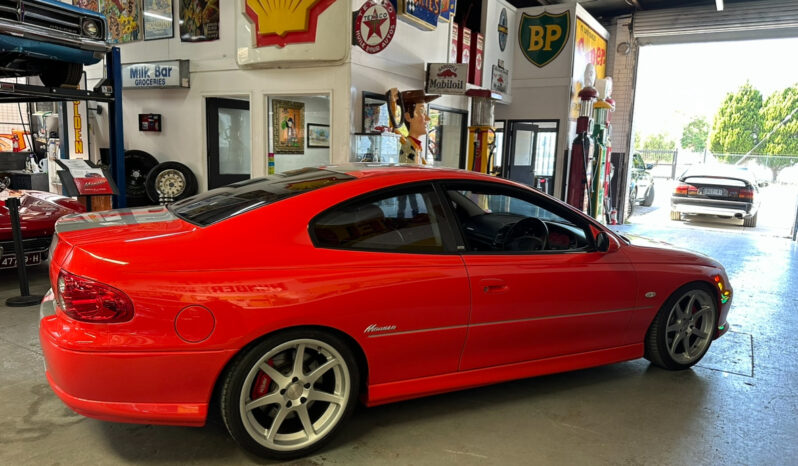 
								2002 HOLDEN CV8 MONARO full									