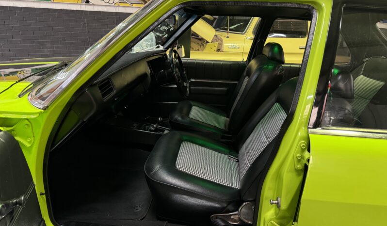 
								1973 HOLDEN HQ MONARO REPLICA full									