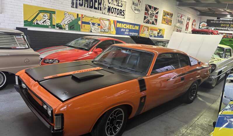 
								1975 CHRYSLER VALIANT CHARGER VK full									