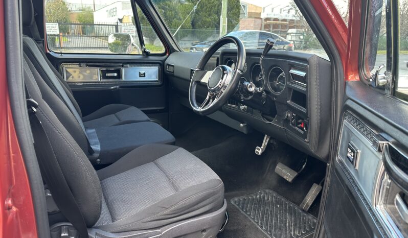 
								1976 Chevrolet Silverado full									