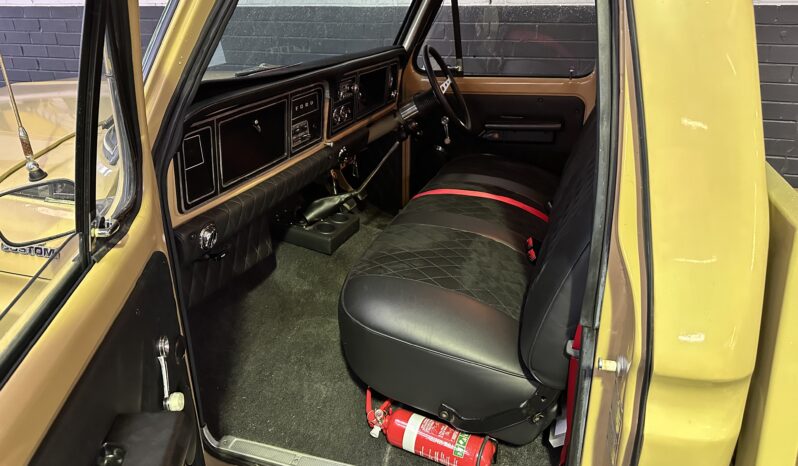 
								1978 FORD F100 full									